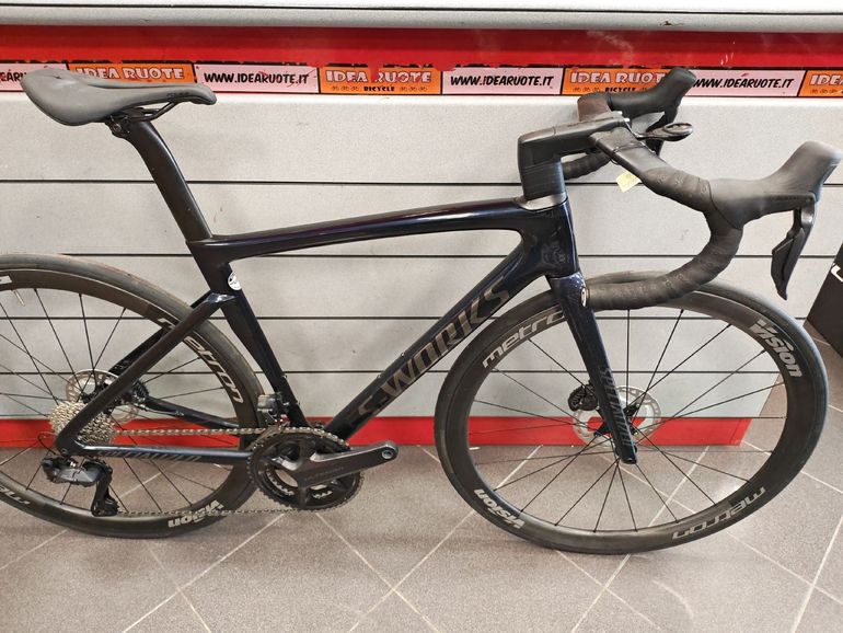 Used Specialized Tarmac Shimano Ultegra Di2 2023 Road & Gravel — image 1 of 10