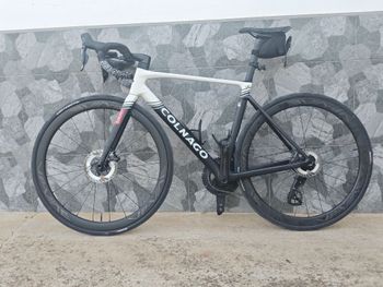 Used Colnago V5Rs Shimano Ultegra Di2 2025 2025 Road & Gravel — image 6 of 7