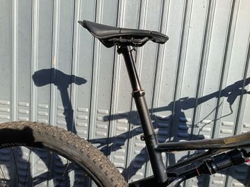 Used Specialized Epic SRAM XX1 Eagle AXS 2019 Mountainbike, Black — image 6 of 8