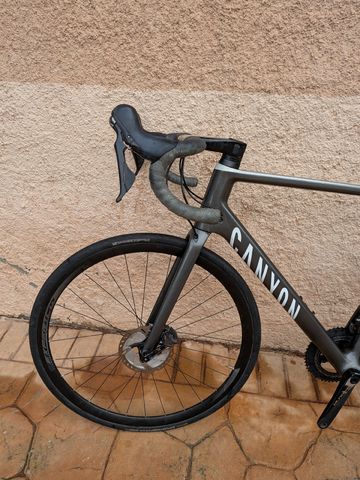 Gebrauchtes Canyon Ultimate Shimano Ultegra 2022 Road & Gravel, Hellgrau — Bild 2 von 11