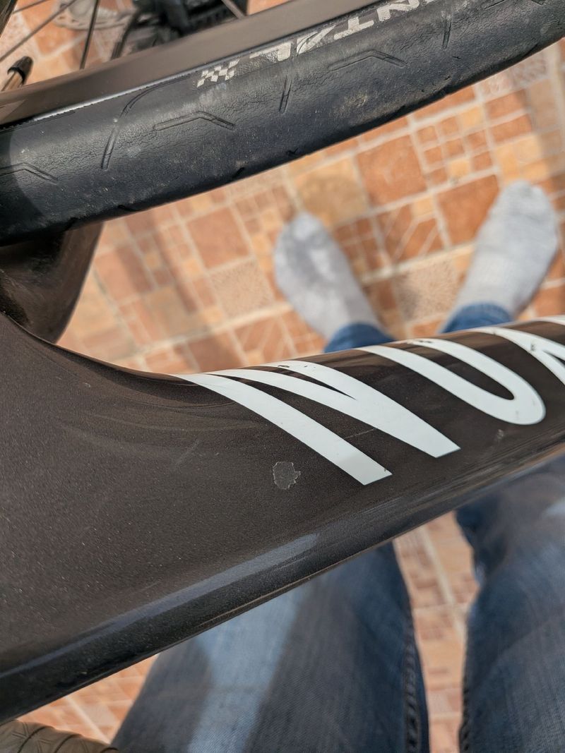 Canyon Ultimate Shimano Ultegra 2022 Road & Gravel usato, Grigio chiaro — immagine 6 di 8