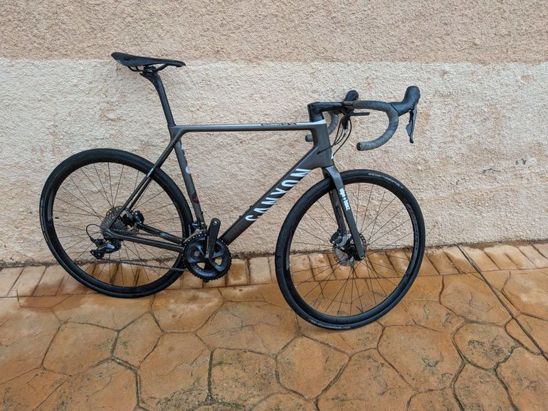 Gebrauchtes Canyon Ultimate Shimano Ultegra 2022 Road & Gravel, Hellgrau — Bild 7 von 11