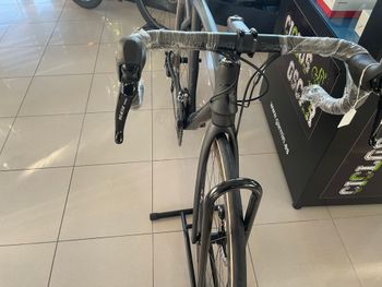 Used Pinarello Razha Shimano 105 2023 Road & Gravel, Black — image 3 of 4