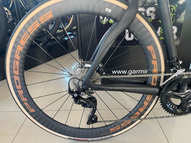 Used Pinarello Razha Shimano 105 2023 Road & Gravel, Black — image 4 of 4