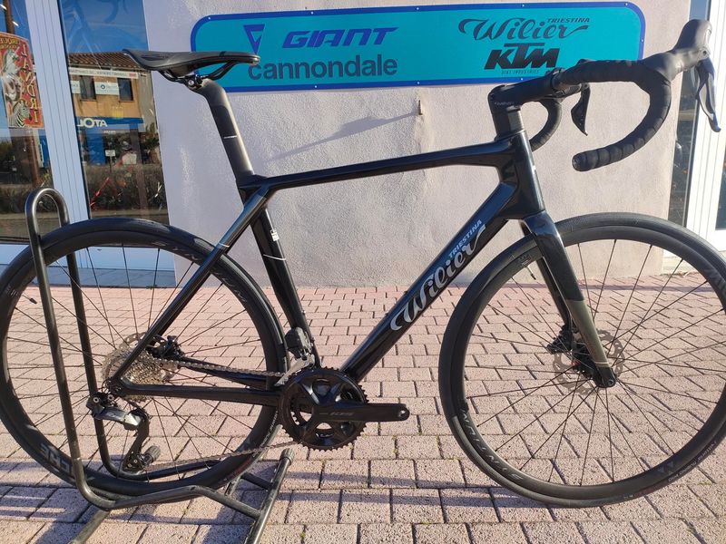 Brugt Wilier Granturismo SL SHIMANO 105 Di2 R7170 2X12S 2025 2025 Road & Gravel