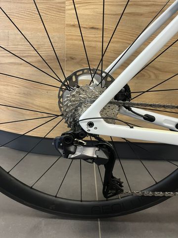 Brugt Trek Émonda SL 7 2023 2023 Road & Gravel — billede 8 af 11