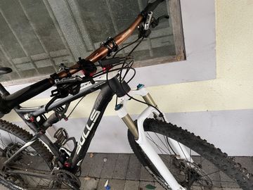 Used BULLS Wild Flow 2016 Mountainbike, Black, 29 — image 4 of 9
