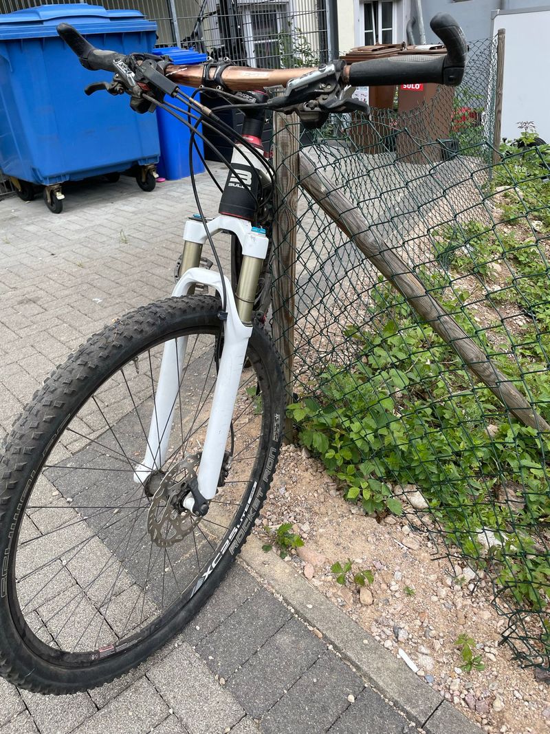Used BULLS Wild Flow 2016 Mountainbike, Black, 29 — image 9 of 9