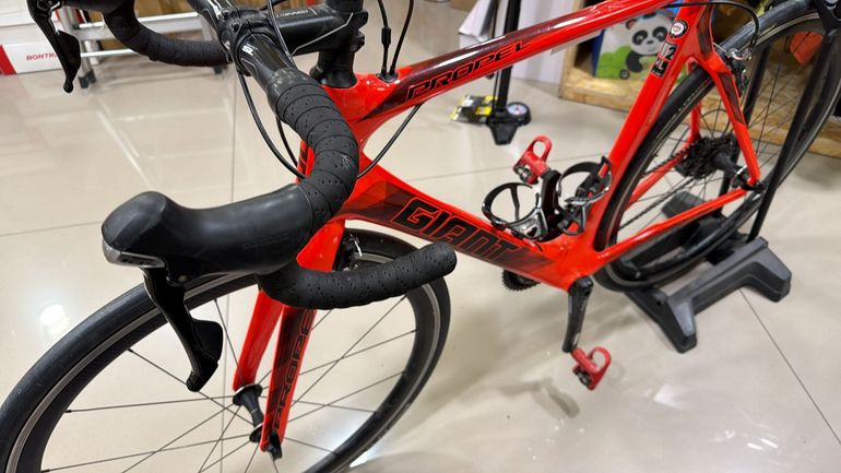 Used Giant Propel Advanced 2 2018 Road & Gravel — image 3 of 9