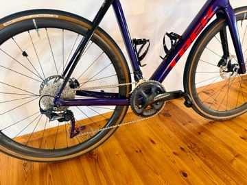 Used Trek Domane SL 6 2021 2021 Road & Gravel, Purple — image 3 of 5