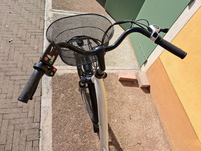 emg Cy26a - Funny 2022 Urban usato, Bianco — immagine 8 di 8