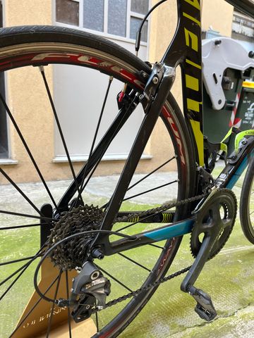 Used Giant Propel Advanced 1 2017 2017 Road & Gravel, Black — image 3 of 5