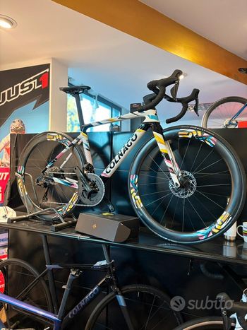 Colnago, V4Rs Edizione Mondiale Pogacar-Disc Dura-Ace Di2 9200 W/ENVE SES 4.5 Wheels 2024