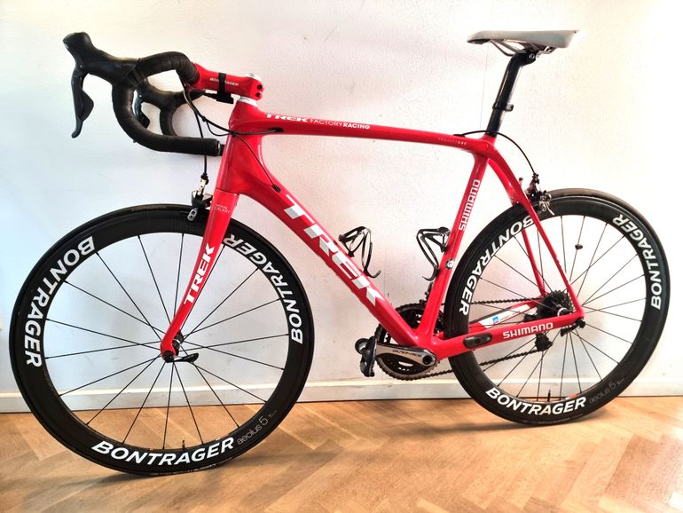 Used Trek Domane Trek Factory Racing Team Bike - Dura Ace Di2 2015 Road & Gravel, Rot — image 5 of 6