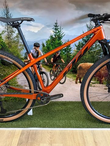 Brugt KTM MYROON ELITE 2023 2023 Mountainbike — billede 2 af 3