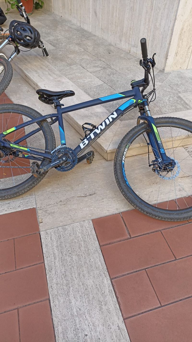 Used ROCKRIDER 27.5" Mountain Bike ST 520 2024 2024 MTB