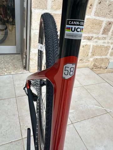 Tweedehands Cannondale SuperX 4 AXS 2026 2026 Road & Gravel — afbeelding 6 van 8