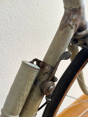 Used Ganna Un Know 1967 Road & Gravel, Light Gray — image 6 of 10