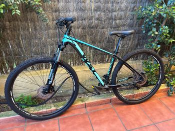 Used wst Bicicleta WST Poison 9020 20V 2020 Mountainbike, Black — image 1 of 7