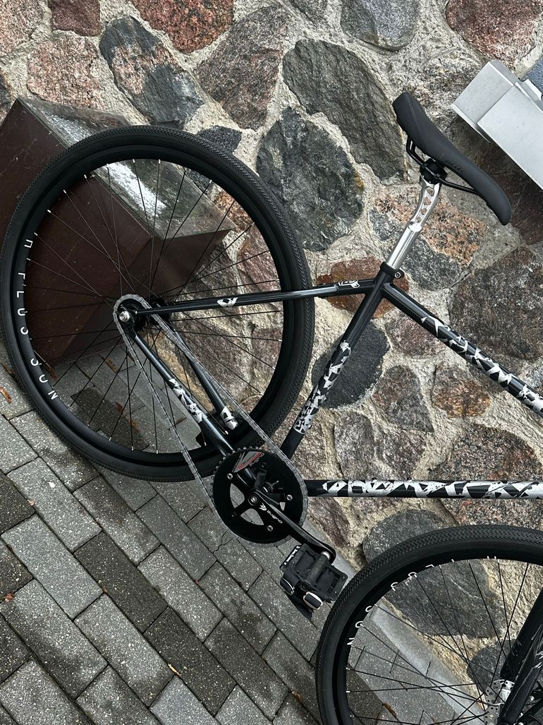Used squid Tracklocross Pro Custom Paint 2020 Urban, Black — image 2 of 5