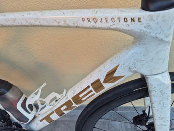 Used Trek MADONE SRL 2025 Road & Gravel, Blanco — image 6 of 6