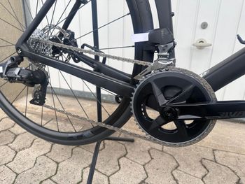 Used Colnago V3 Disc Rival AXS Bike 2024 2024 Road & Gravel, Schwarz — image 2 of 9