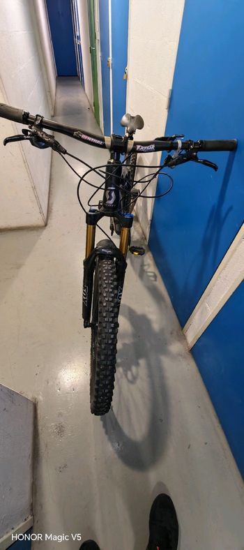 Used Scott Genius 700 SL 2014 Mountainbike, Black — image 40 of 51