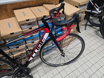 Used CUBE ATTAIN GTC 2017 2017 Road & Gravel, Red — image 4 of 4