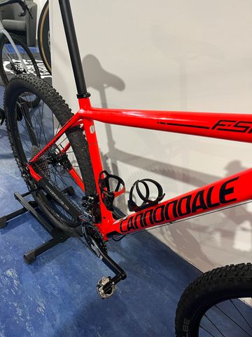 Gebrauchtes Cannondale F-Si Carbon 5 2018 2018 Mountainbike, Rot, 29 — Bild 4 von 5