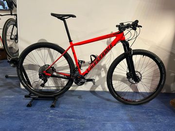 Gebrauchtes Cannondale F-Si Carbon 5 2018 2018 Mountainbike, Rot, 29 — Bild 1 von 5