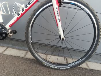 Used Trek Xo SRAM Apex 2011 Road & Gravel, White — image 3 of 4