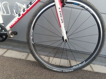 Used Trek Xo SRAM Apex 2011 Road & Gravel, White — image 3 of 4