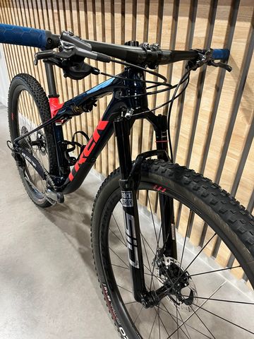 Tweedehands Trek Supercaliber 9.9 XTR 2021 2021 Mountainbike — afbeelding 3 van 3