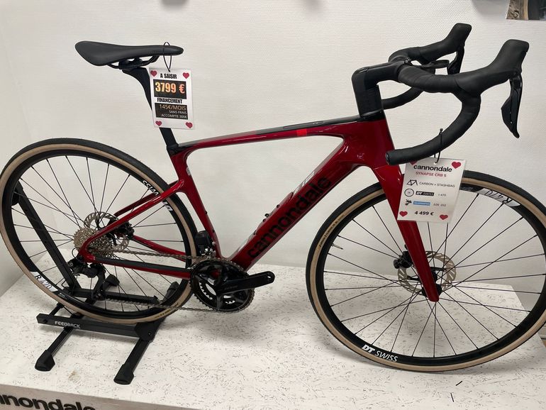 Used Cannondale Synapse Carbon 4 2026 2026 Road & Gravel, Red — image 1 of 4