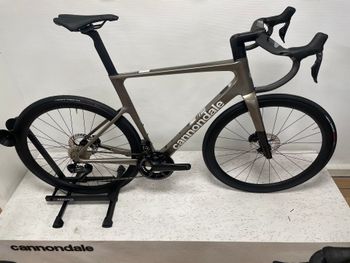Used Cannondale SuperSix EV0 2 2026 Road & Gravel