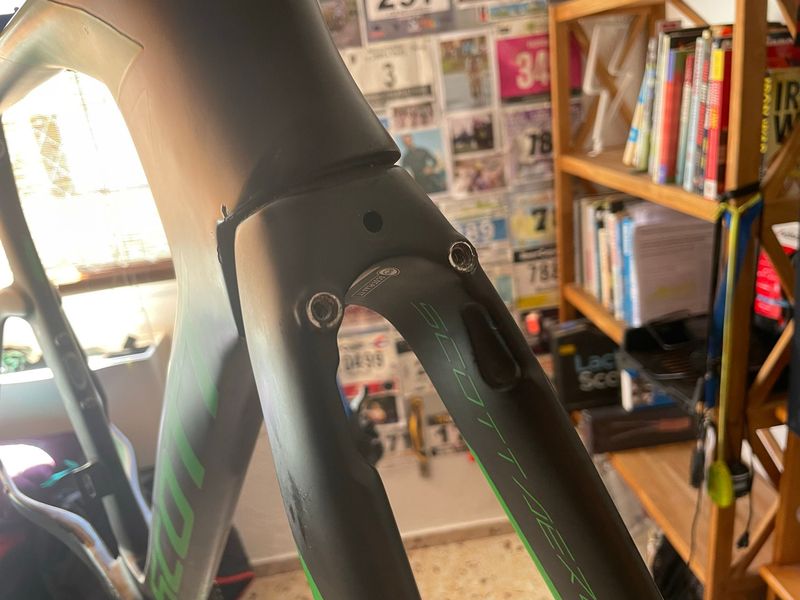 Used Scott Plasma 10 2020 Frameset 2020 Road & Gravel, Black — image 3 of 7