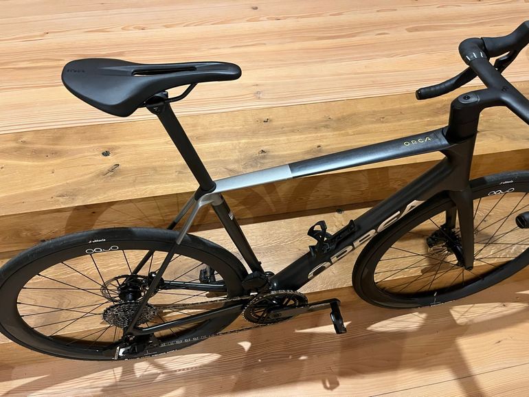 ORCA M21eTEAM 2026 自転車 0194
