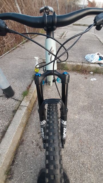 Gebrauchtes Specialized Status SRAM NX 2023 Mountainbike, Blau — Bild 7 von 11
