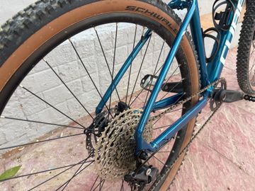 Used CUBE REACTION, PRO 2025 2025 Mountainbike, Blue, 27.5, 29 — image 3 of 4