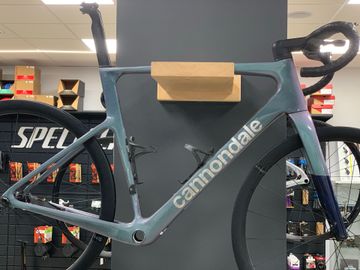 Cannondale Shimano Ultegra Di2 2025 Road & Gravel usato