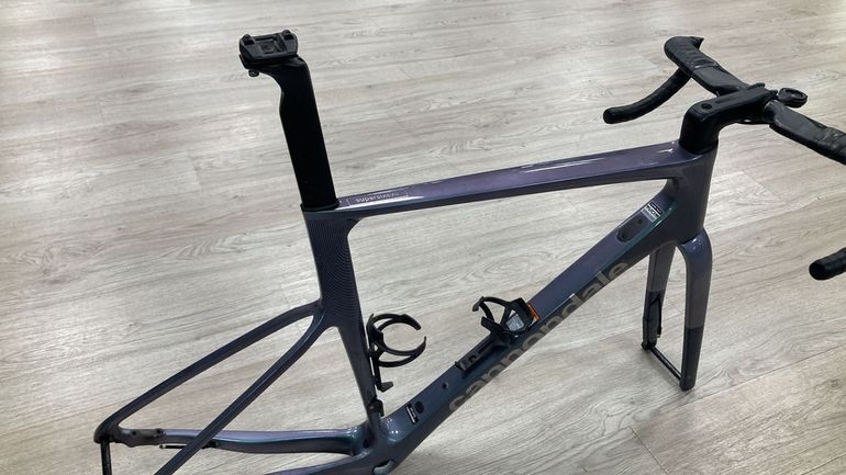 Cannondale Shimano Ultegra Di2 2025 Road & Gravel de segunda mano, Morado — imagen 6 de 7
