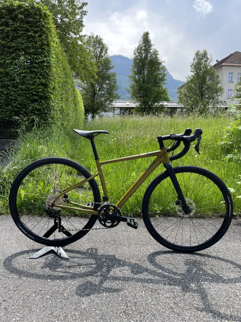 Used Cannondale Topstone 2 2023 Road & Gravel, Green — image 1 of 3