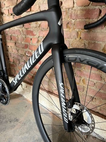 Used Specialized Tarmac Shimano Ultegra Di2 2023 Road & Gravel, Black — image 11 of 12