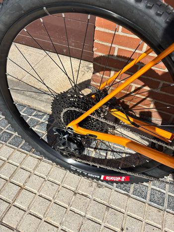 Gebrauchtes Mendiz X21 2025 Mountainbike, Orange — Bild 6 von 9
