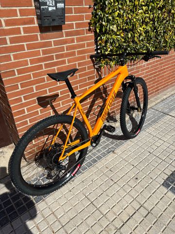 Used Mendiz X21 2025 Mountainbike, Orange — image 5 of 9