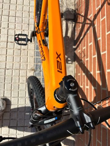 Used Mendiz X21 2025 Mountainbike, Orange — image 7 of 9