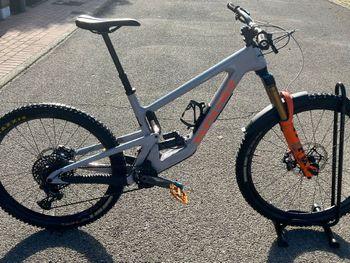 Santa Cruz, NOMAD S / Carbon C 2023
