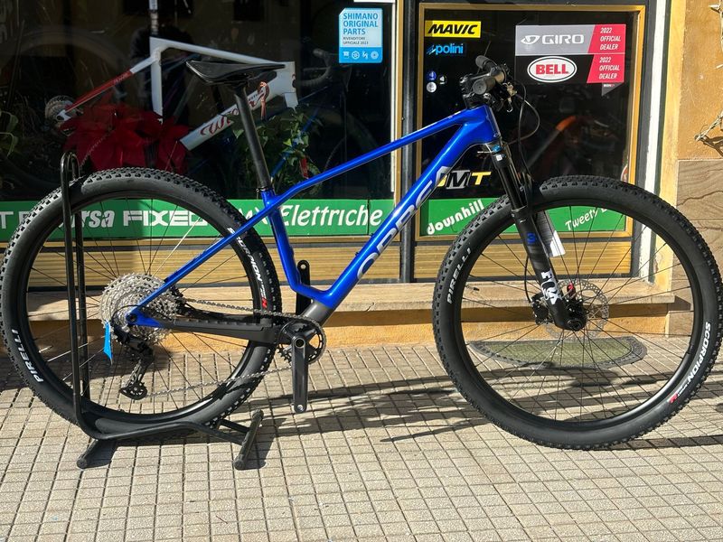 Gebrauchtes Orbea Alma Shimano Deore 2026 Mountainbike, Blau — Bild 1 von 6