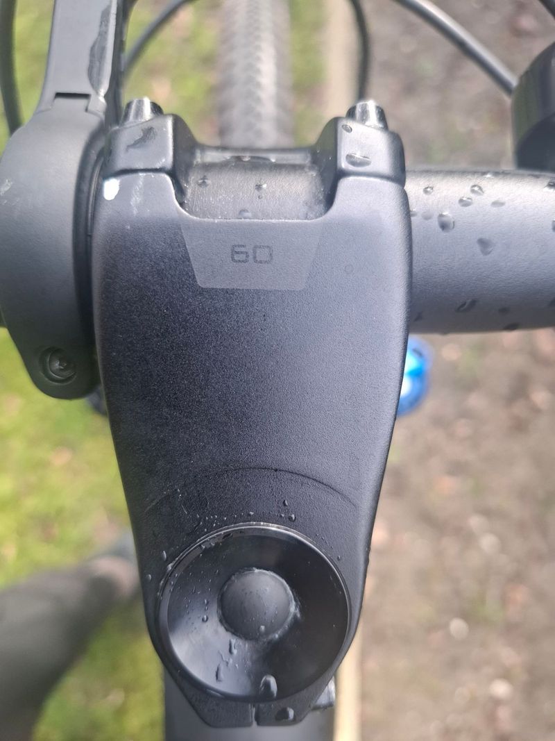 Używany Specialized Men's Epic Hardtail Comp 2019 2019 Mountainbike — zdjęcie 11 z 15