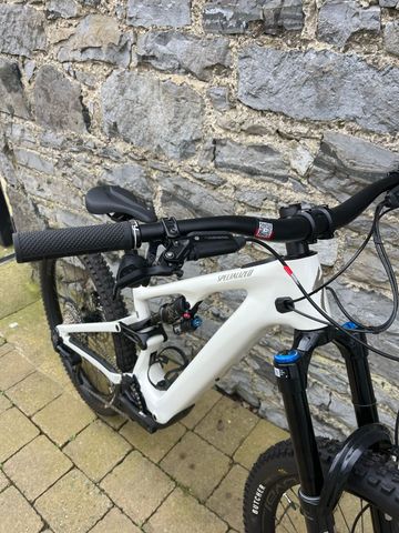 Specialized Custom SRAM GX Eagle AXS 2024 Mountainbike d'occasion — image 2 sur 4